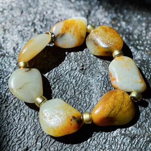 嗨翻天方言品牌和田玉精品珍品新疆细腻黄沁皮白玉籽料原石手串w3