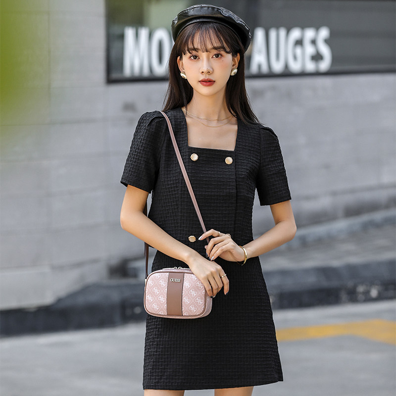 2021年新款GUESS相机包JESSA系列休闲时尚女式单肩斜挎手机包