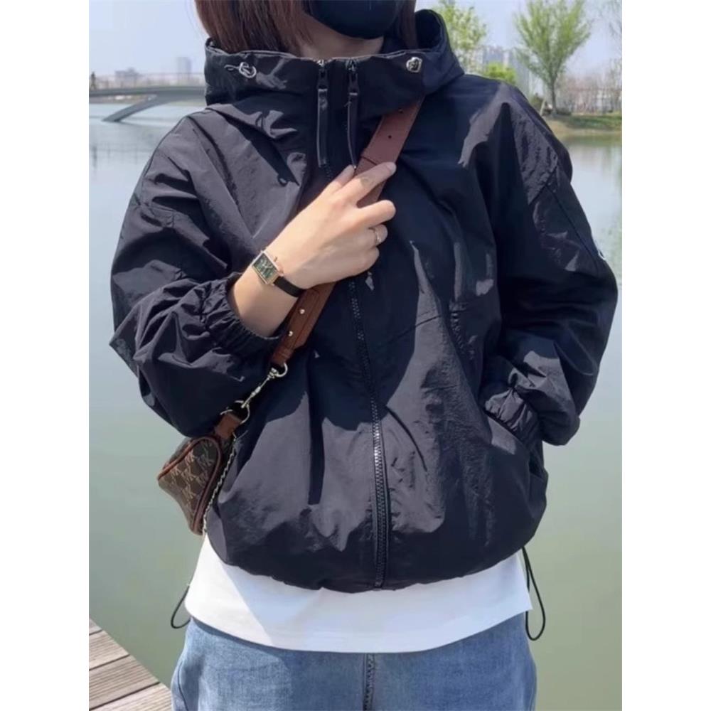 潮牌冲锋衣外套女2025春秋新款大码宽松显瘦连帽棒球服夹克上衣女
