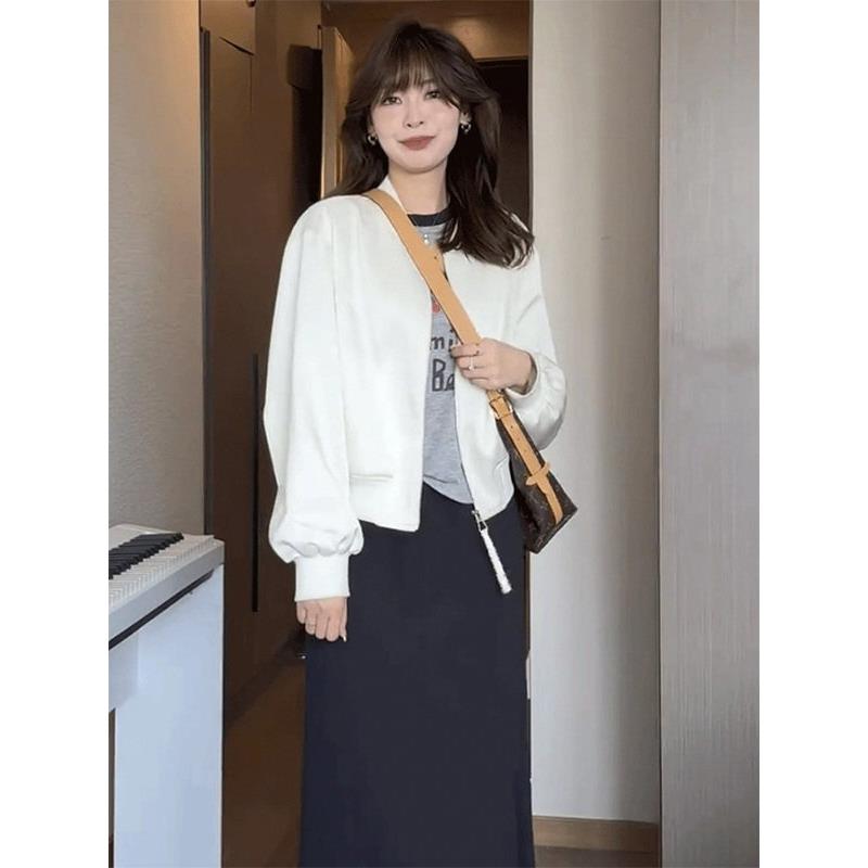 白色短款圆领棒球服外套女春秋欧货休闲显瘦百搭洋气夹克上衣潮