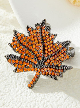 漂亮复古奢华璀璨满锆橙色枫叶胸针时尚两用吊坠别针新款女胸花