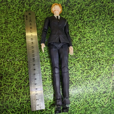 Playarts改最终幻想7重生 FF7伊莉娜 日版可动手办DIY 散货现货