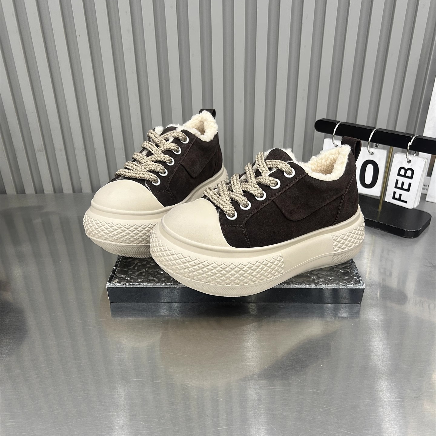 欧货加绒保暖厚底棉鞋