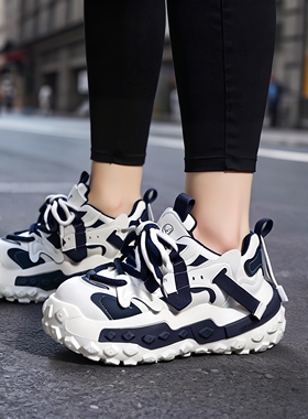 今年流行爆款老爹鞋女2026新款春季小个子增高显脚小时尚休闲女鞋