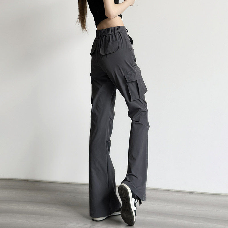 微喇叭工装裤女款夏季2026新款美式窄版运动速干降落伞兵喇叭裤子