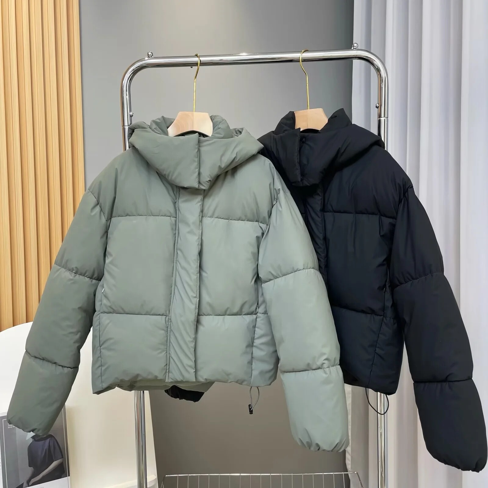 西班牙单~冬装新宽松版型加厚保暖蓬松连帽短款面包服棉衣外套女