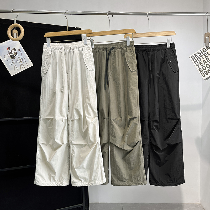 加绒羊羔绒保暖捏褶伞兵工装裤女