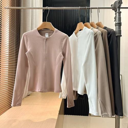 LU系同款！小蛮腰显瘦轻量化户外摇粒绒打底衫长袖圆领内胆外套女