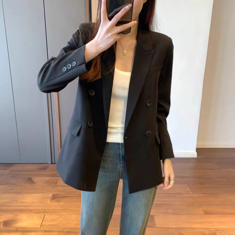 1W+ 패셔너블한 입체 재단과 질감이 있는 텐셀 울 핸드메이드 더블 브레스트 수트 재킷 여성용 카운터