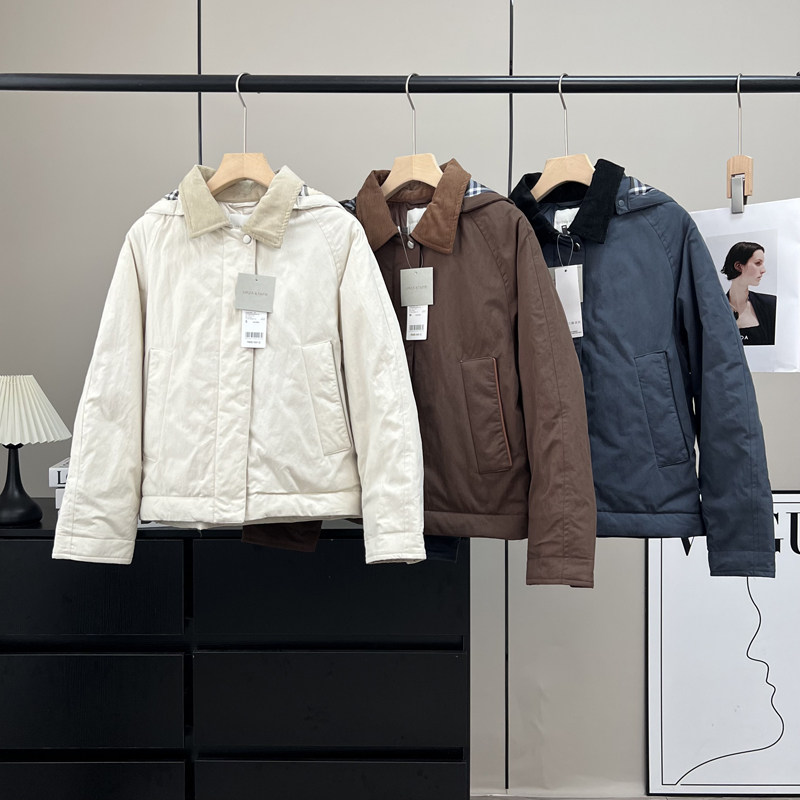 日单~试衣间U冬新空气棉加厚保暖可拆卸连帽灯芯绒翻领棉服外套女