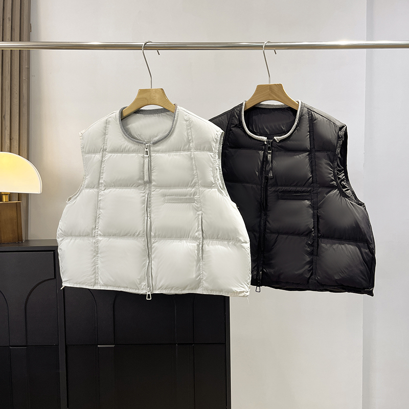 面包服90白鸭绒圆领羽绒马甲外套