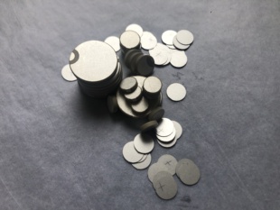 定制pzt5超声波压电陶瓷圆片 压电传感片圆形晶片 多种频率元件