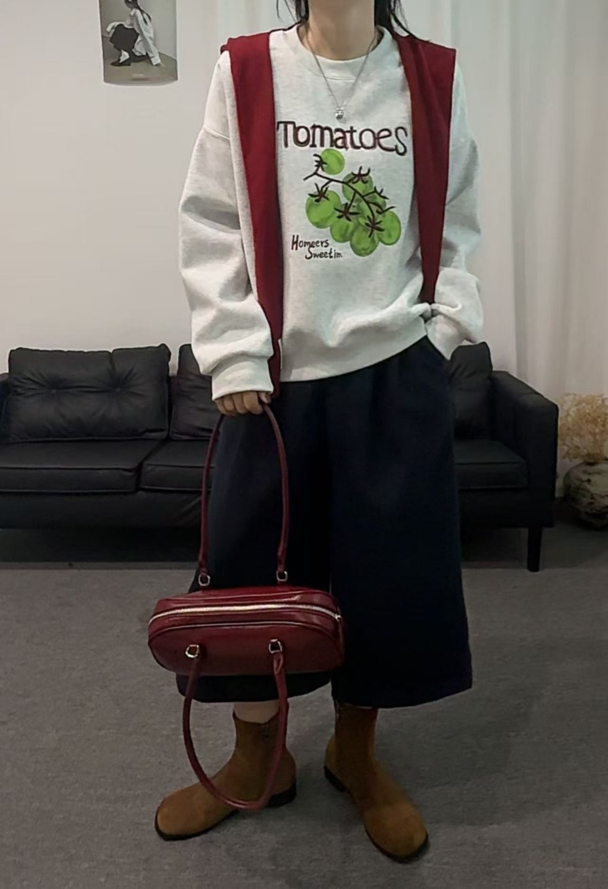 YOYO-圆领卡通番茄印花长袖加绒卫衣女百搭休闲宽松套头衫女