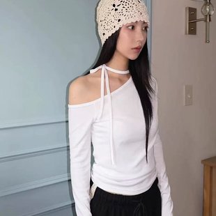 Peaceonesoul自制 纯欲斜肩系带正肩长袖T恤女修身显瘦打底衫上衣