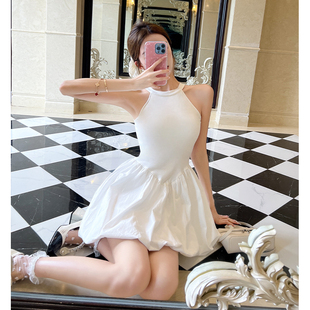 拼接氣質背心裙小眾花苞蓬蓬裙小個子短裙夏 白色掛脖連衣裙女無袖