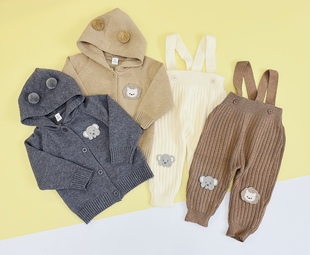 日单cottoli小木马新款男童男宝宝春秋长袖针织衫毛衣开衫背带裤
