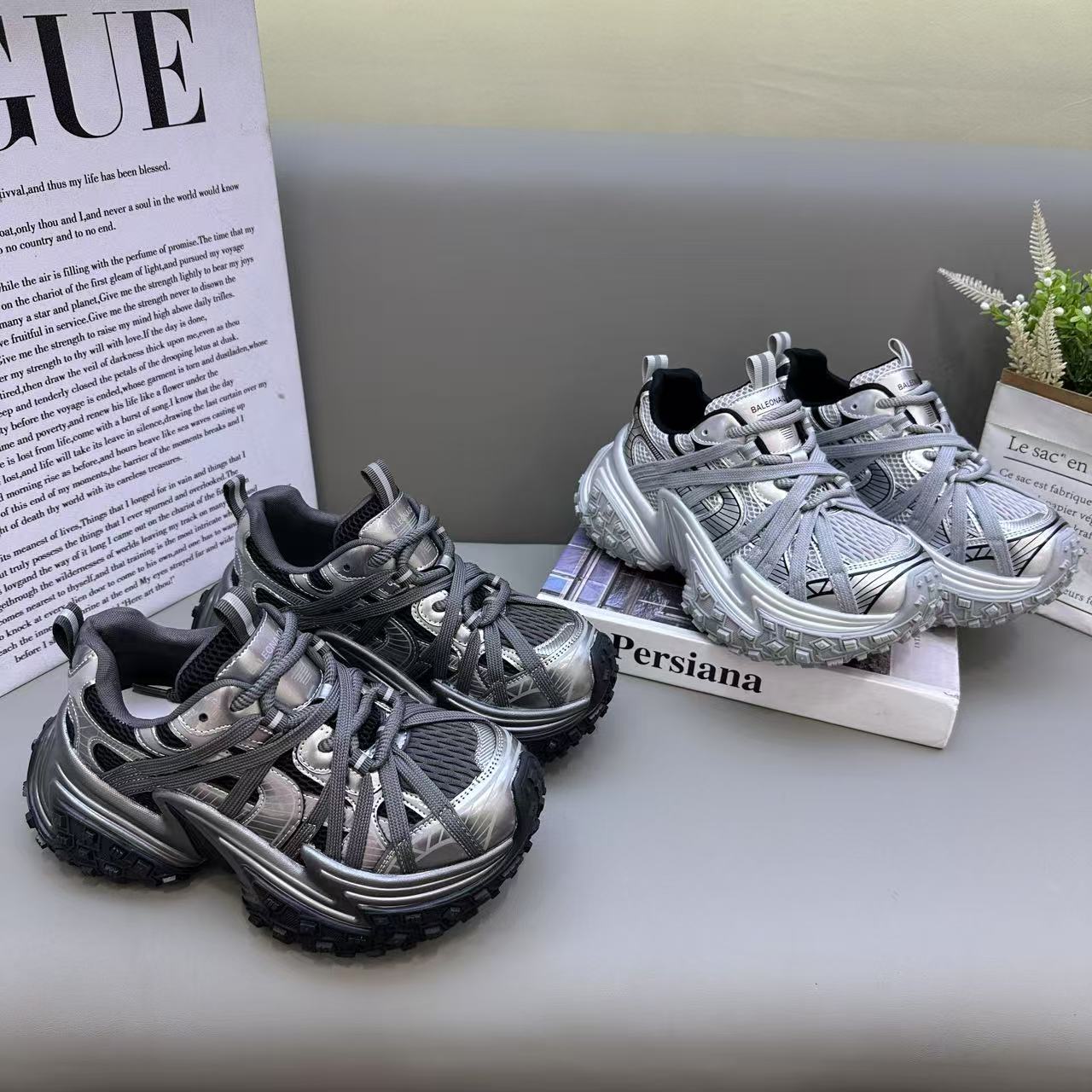 欧货爆款绑带榴莲底老爹鞋女2025秋季新款厚底透气网面运动休闲鞋