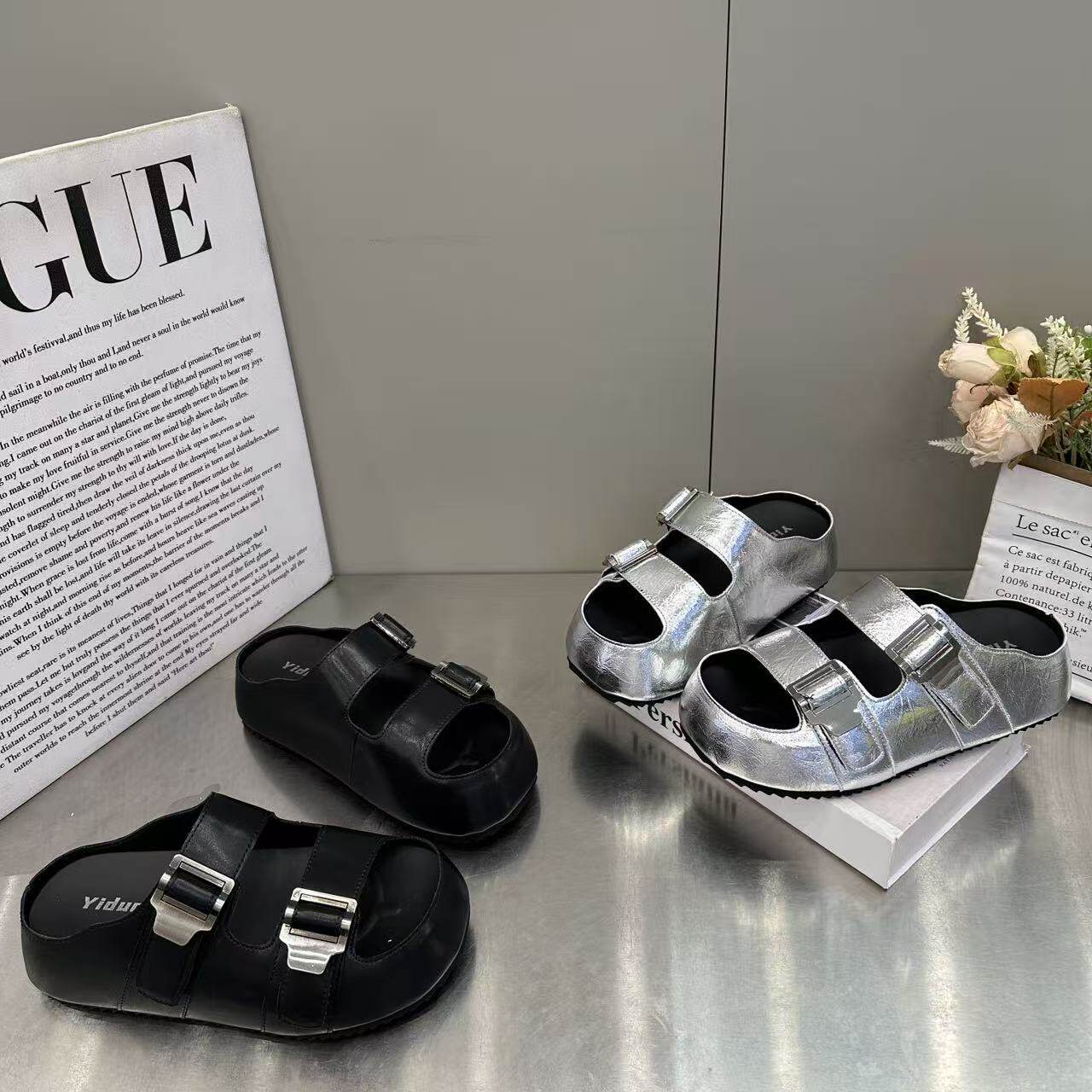 2026年夏季新款法式高级感厚底拖鞋女夏外穿休闲风百搭一字凉拖鞋