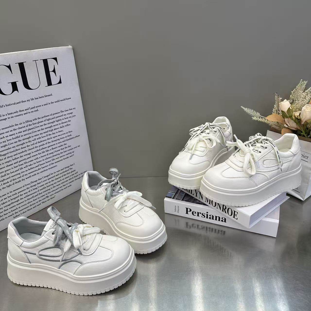 欧洲站擦色字母双系带小白鞋女2026春季新款百搭松糕厚底增高板鞋,女鞋,棉鞋,淘宝优惠券,粉丝福利购,淘宝优惠卷