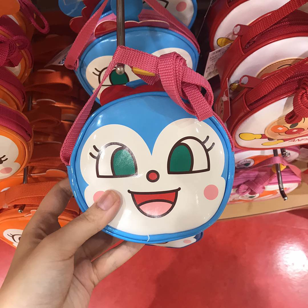 现货天蓝色新款博物馆亮面背包