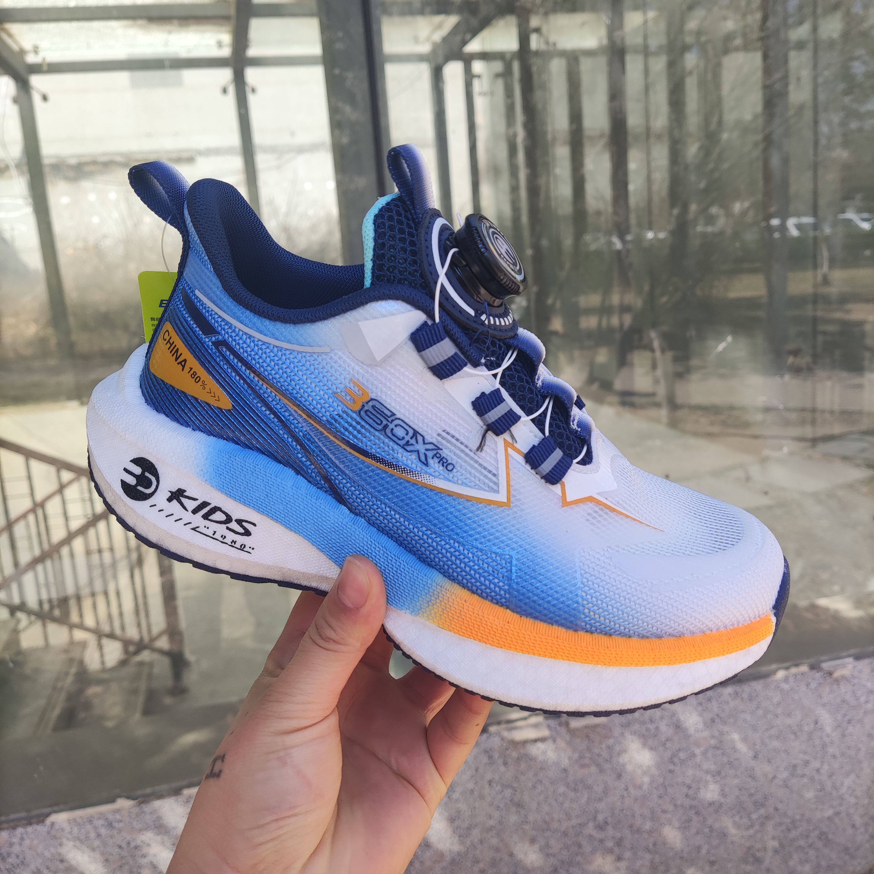 比迪童鞋夏季新款男童纽扣爆米花碳板超轻跑鞋单网透气