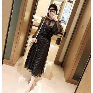 0420 超气质真丝金线混纺轻盈感上衣半身裙 西班牙小众