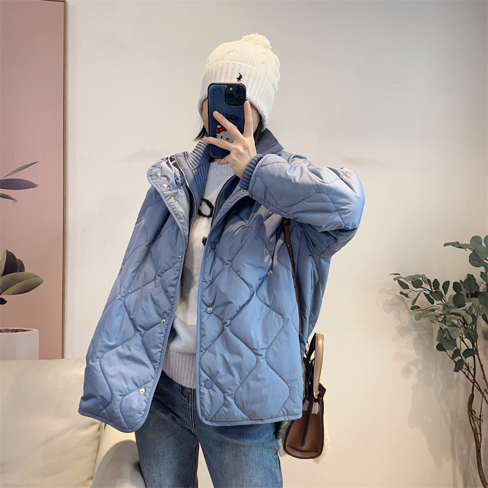 斯斯 1125 软软绵绵好舒服 假两件波浪珩缝针织拼接休闲棉服