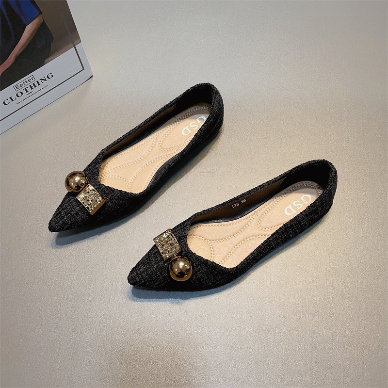 小香风潮牌单鞋女2025春秋季新款时尚金属扣尖头浅口平底配裙鞋子,女鞋,浅口单鞋,淘宝优惠券,粉丝福利购,淘宝优惠卷