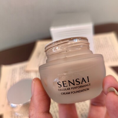 万年卡粉爆皮姐妹闭眼冲，嘉娜宝旗下sensai贵妇粉霜CF21 12 13