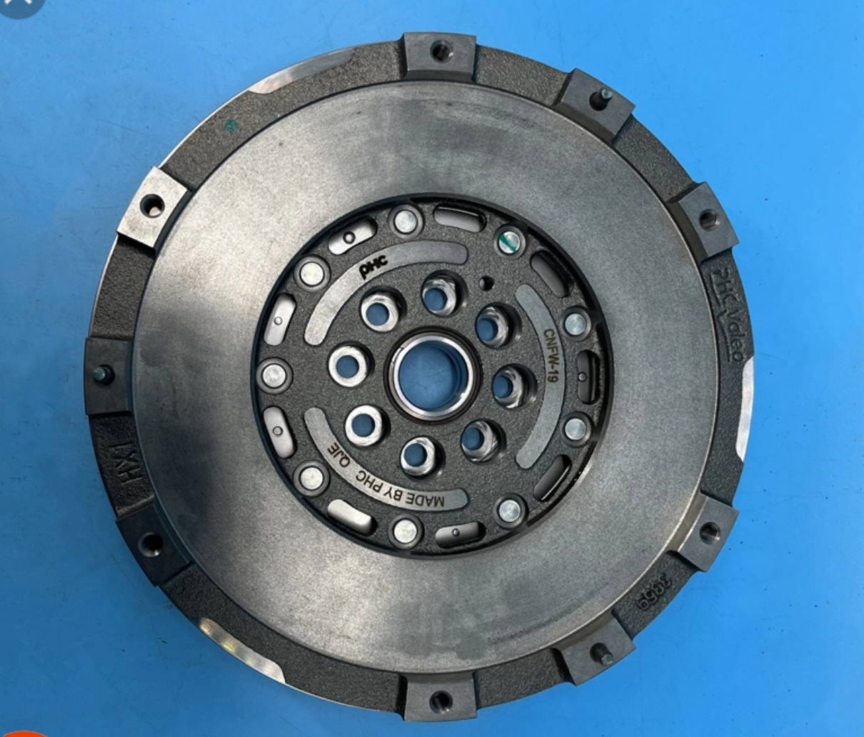 江淮瑞风M4M5皮卡T68发动机4GA3-4D2.0t＋1005200GD190双质量飞轮