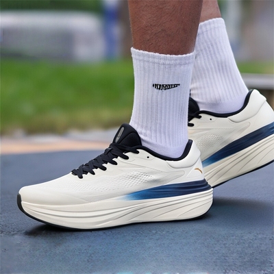 安踏旅步2S代PG7跑步鞋男2025年秋款减震软弹慢跑运动鞋112535545