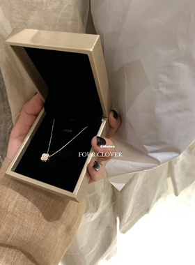 METWO镶钻贝壳四叶草项链女韩系精致立体mini号颈链饰品