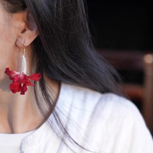 超好看独特漂亮耳饰非遗绒花红色鸢尾花复古秋冬耳钉国风耳环