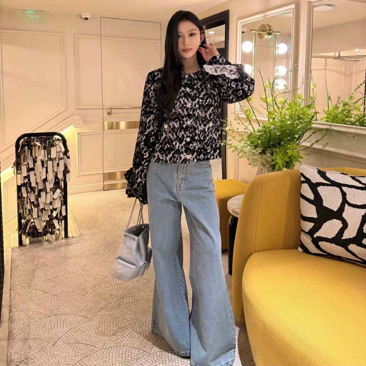 好漂亮好漂亮重工蕾丝外套女2025年冬季新款短上衣名媛小香风时尚