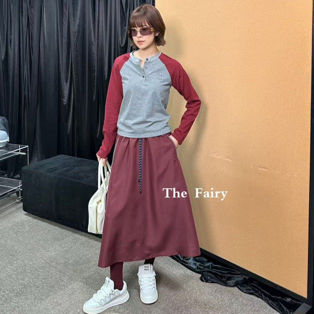 好漂亮插肩袖拼色T恤女2026年早春新款短上衣名媛气质时尚显瘦潮