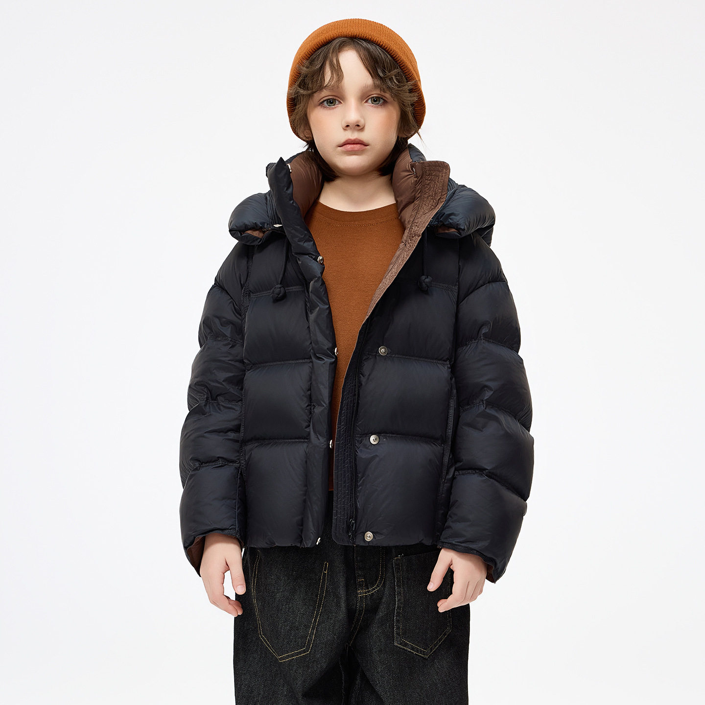 儿童黑色羽绒服中大童2025新款洋气女孩保暖男童加厚高级短款外套