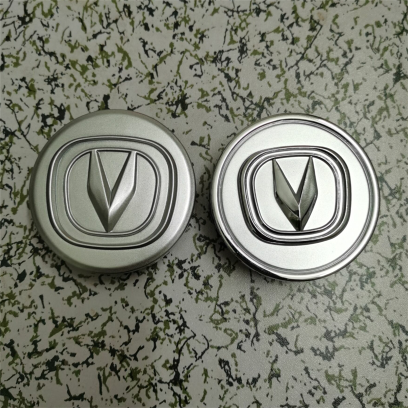 适用于2018 19 21 22 2324款长安CS35PLUS车胎钢圈轮毂中心盖车标