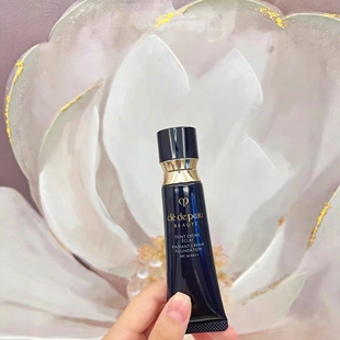 CPB肌肤之钥光缎粉霜保湿遮瑕钻光粉底液21ml遮瑕持久 I10