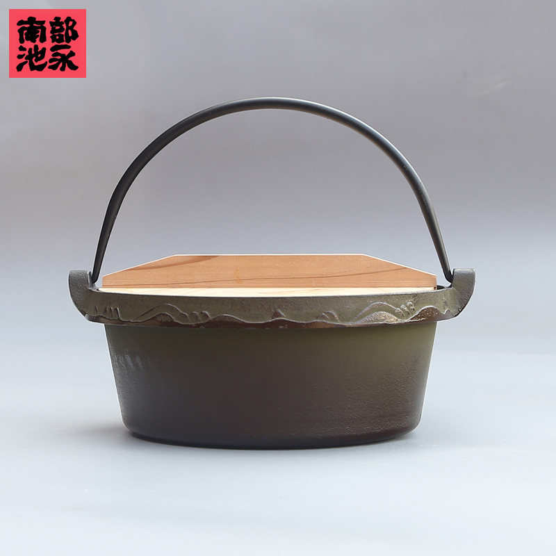 （清仓处理）户外铸铁野营锅铸铁加厚烧烤野炊锅吊锅炖汤锅盖煎肉