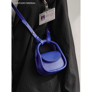 uustudio小众设计款 包包女2021克莱因蓝迷你耳机包网红斜挎口红包