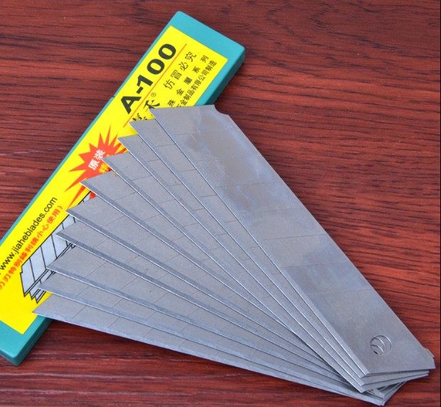 日钢嘉禾A-100大号美工刀片18mm刀片 小刀片裁纸工具刀片介刀片_虎窝淘