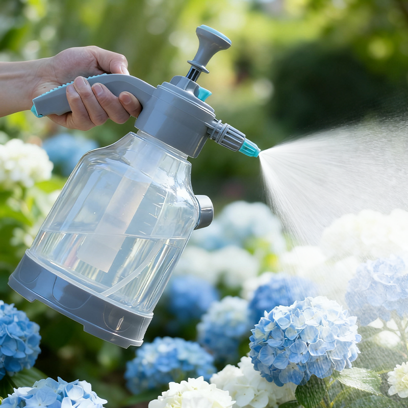 3L侧开口浇花喷壶气压式
