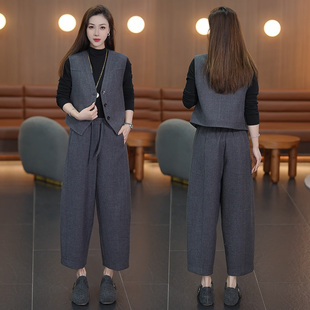 巨好看的西装套装2026新款爆款春装超火减龄穿搭马甲阔腿裤三件套