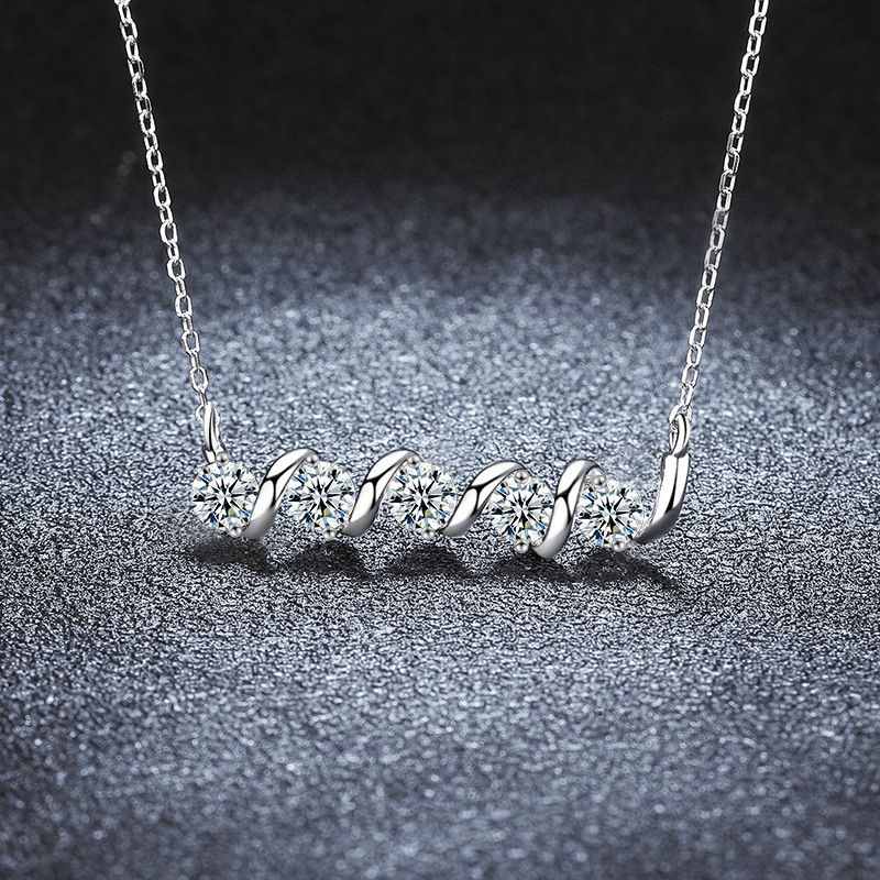 S925纯银莫桑石项链轻奢冷淡风螺旋卷吊坠锁骨链欧美饰品