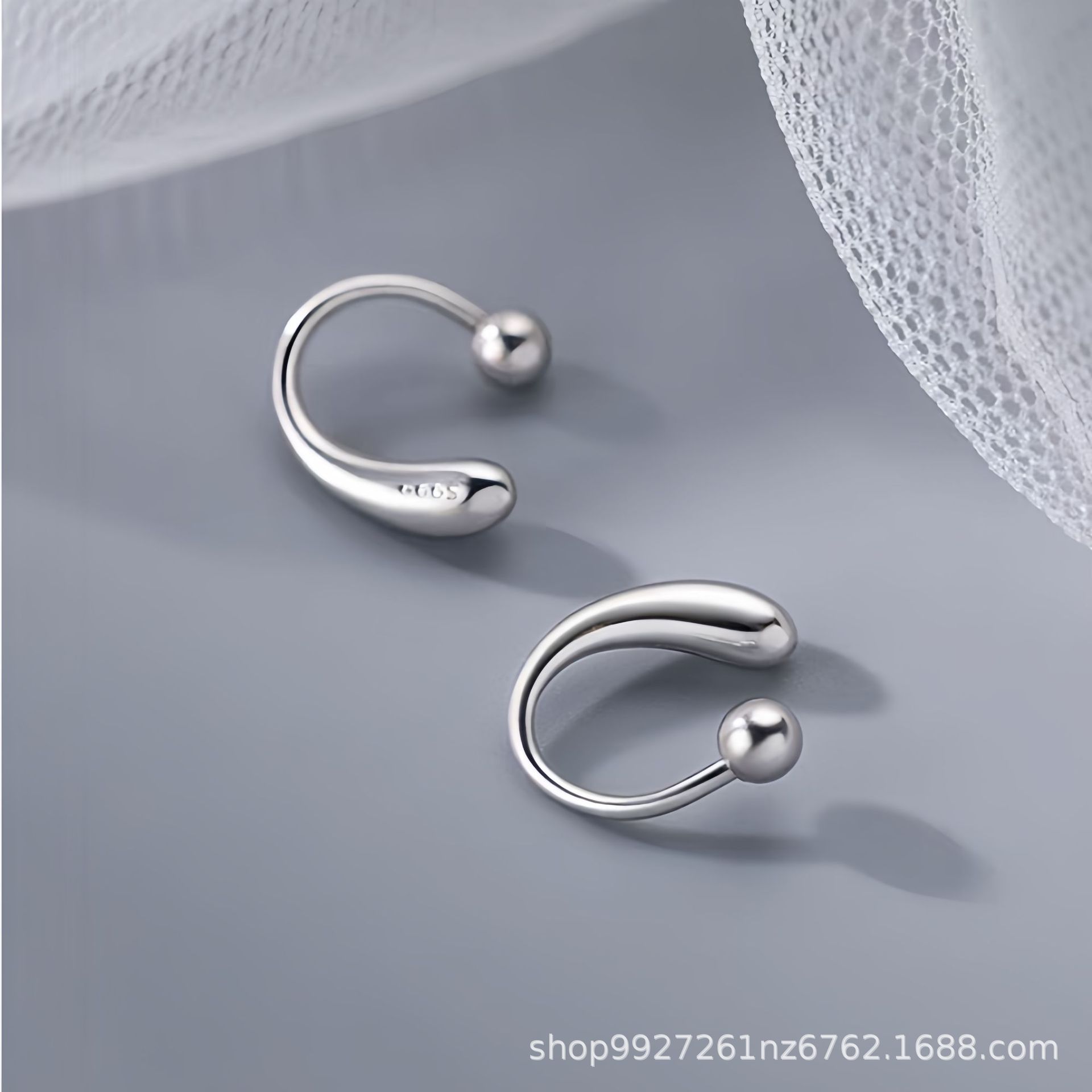 S999纯银耳钉女水滴螺丝拧扣耳钩耳环小众设计感养耳洞耳环饰品