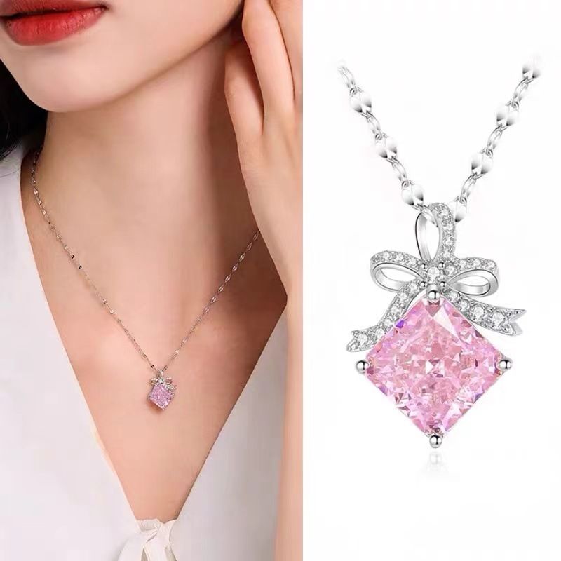 S925纯银心动少女项链女轻奢高级感小众设计镶嵌蝴蝶结锆石锁骨链