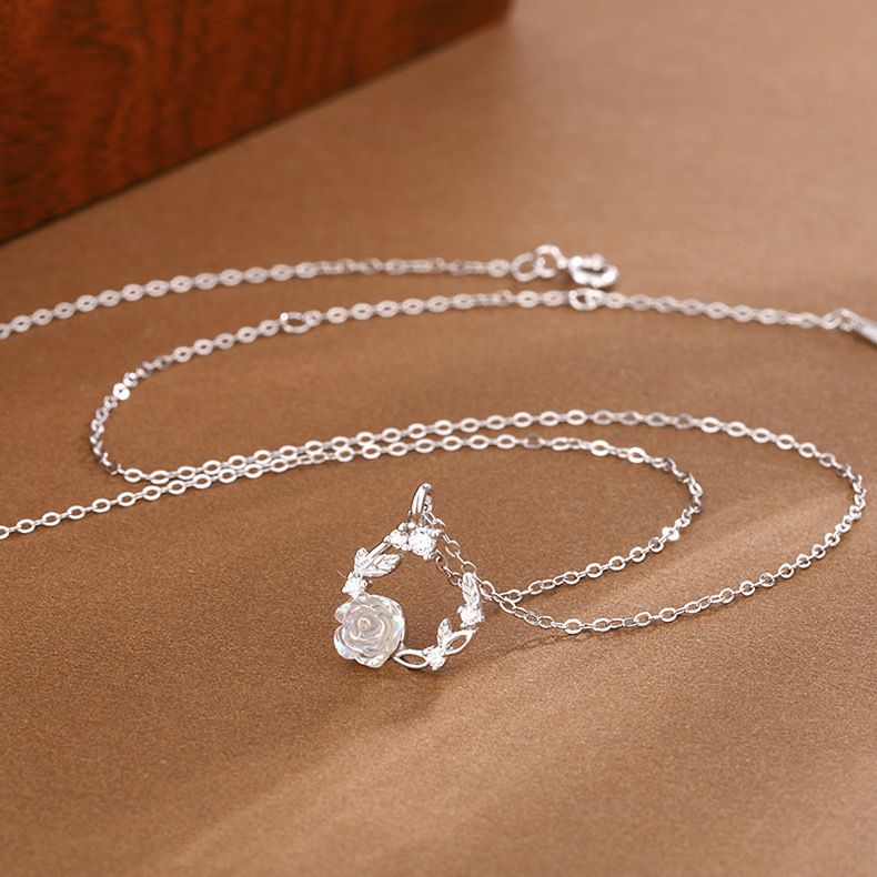 S925纯银幻彩玫瑰花月牙项链轻奢气质仙女风花环锁骨链2025年新款