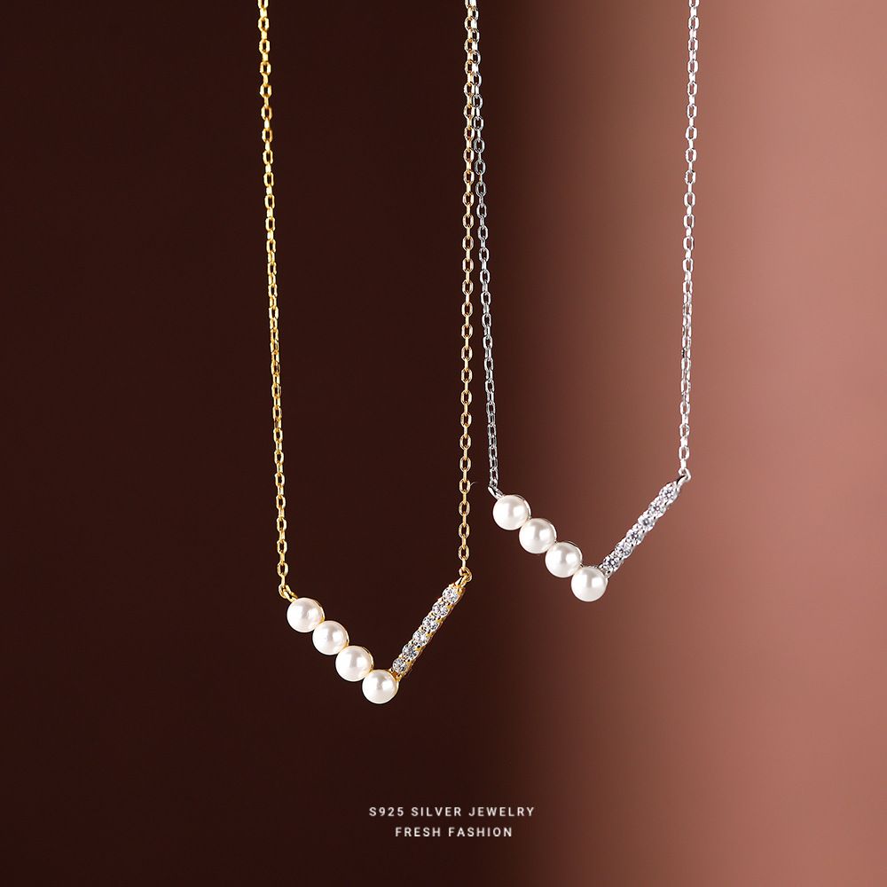 S925纯银V字圆珠项链女轻奢轻奢感简约设计ins百搭锁骨链吊坠代发