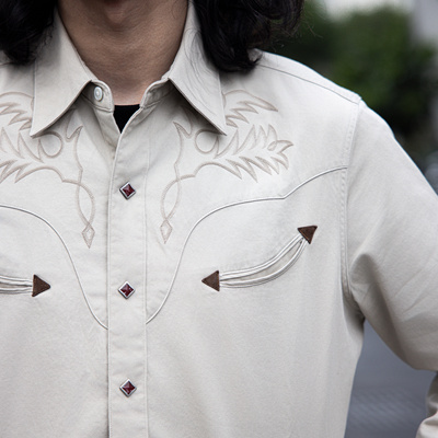 红风1940S宝石扣西部刺绣衬衫