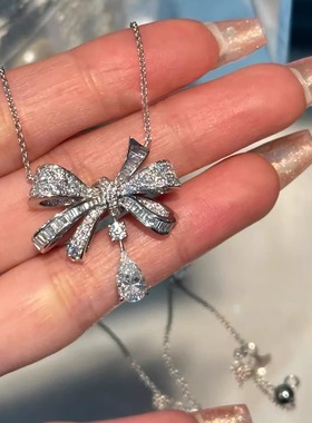 微镶锆石蝴蝶结水滴项链